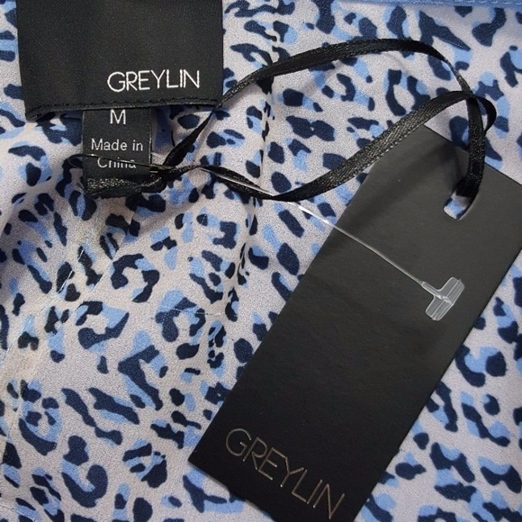 GREYLIN V-NECK SLEEVELESS SHIFT BIB DRESS - Picture 6 of 7